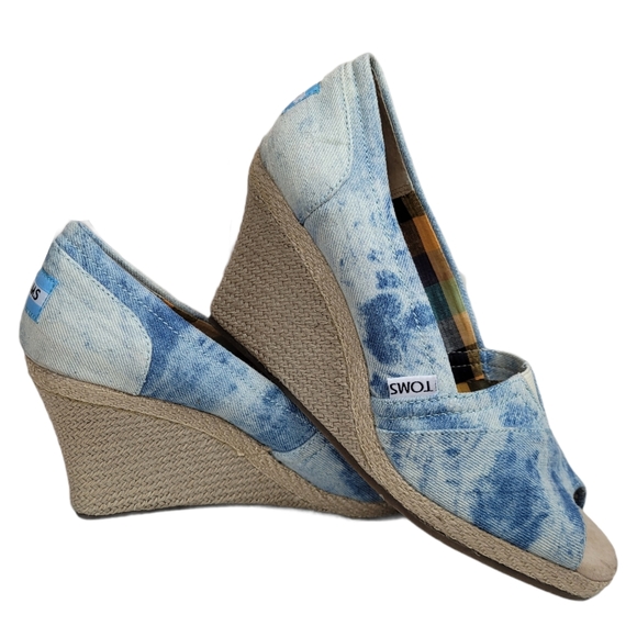 TOMS TDENM Wedges Tie Dyed Denim Espadrille - Picture 2 of 9